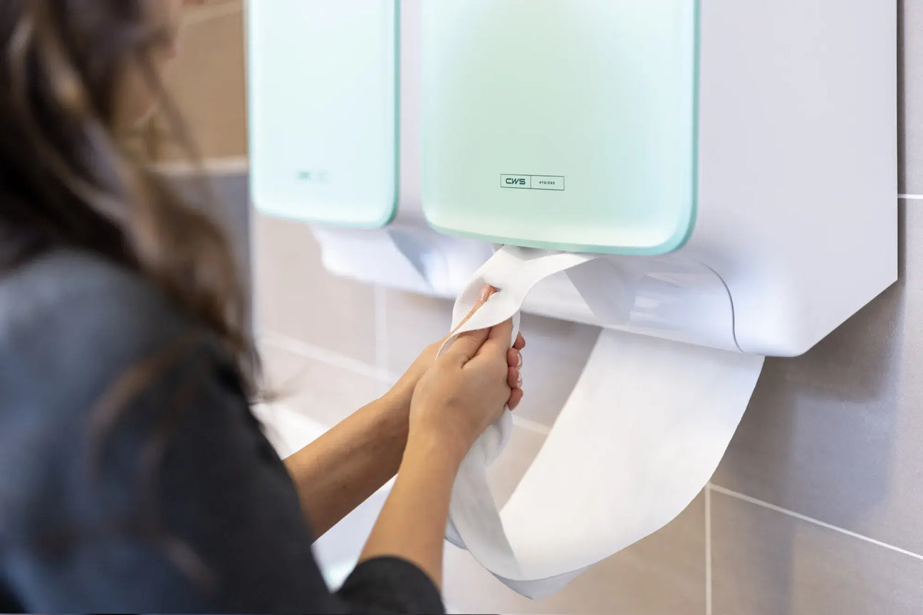 Waschraumservice. Handtuch- und Seifenspender mieten